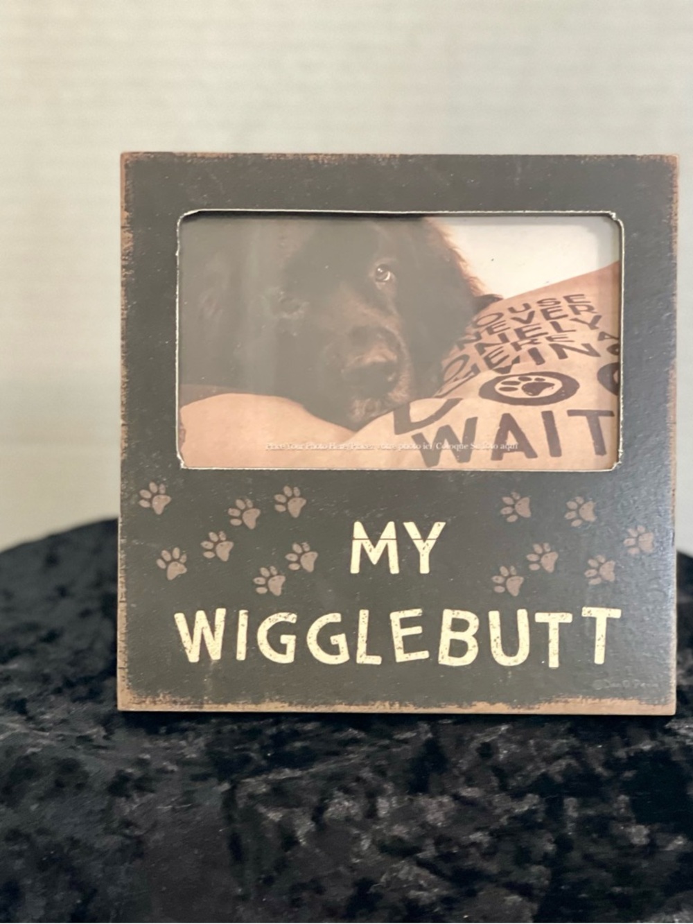 “My Wigglebutt” Dog photo frame 
Primitives by Kathy 
Rustic style